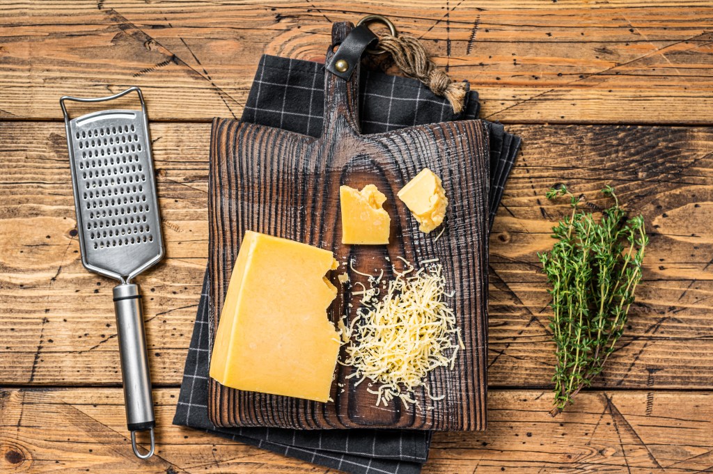The Aged Elegance of Cheddar: A Culinary&nbsp;Odyssey